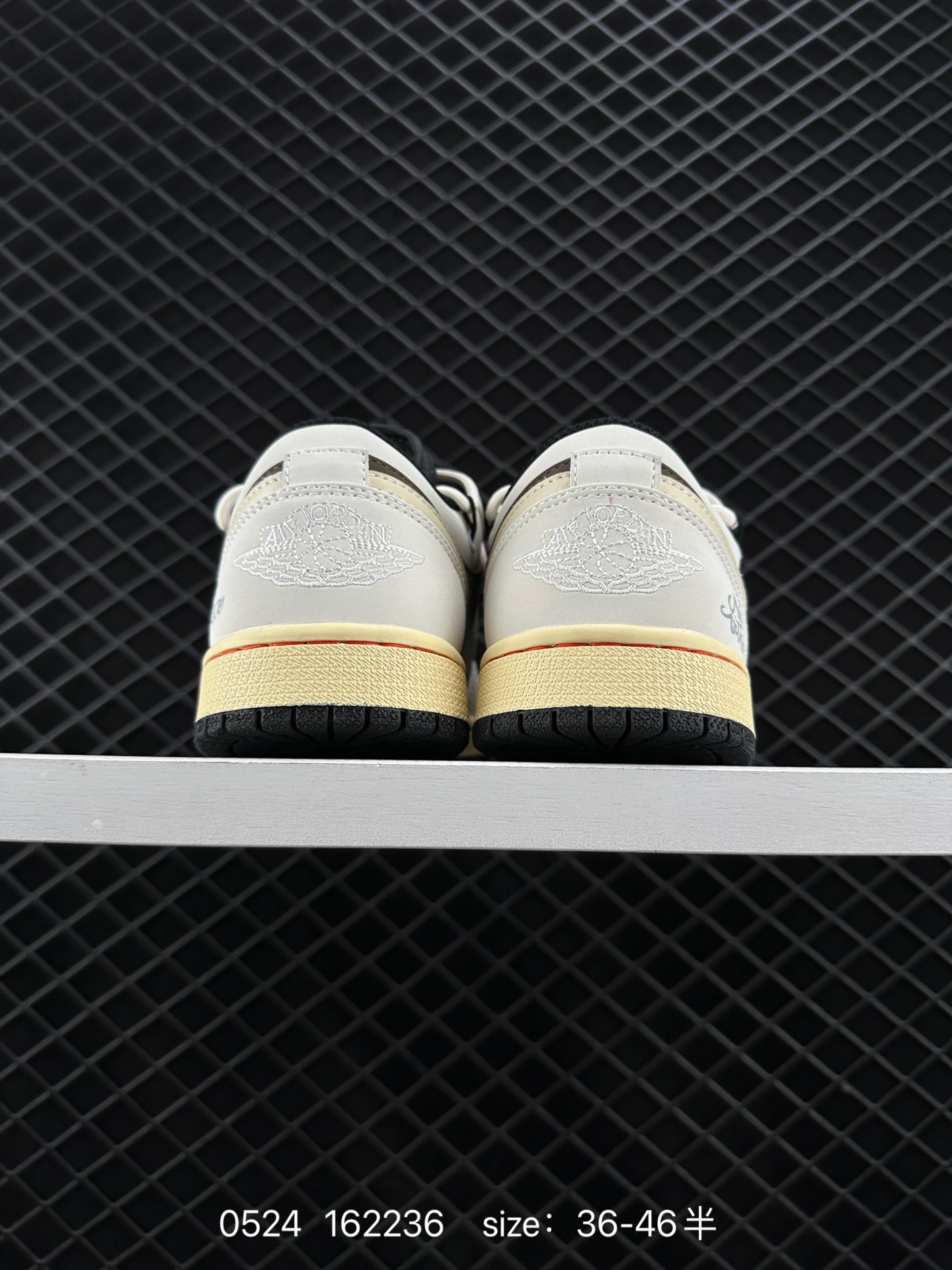 Nike Wmns Air Jordan 1 Low GS